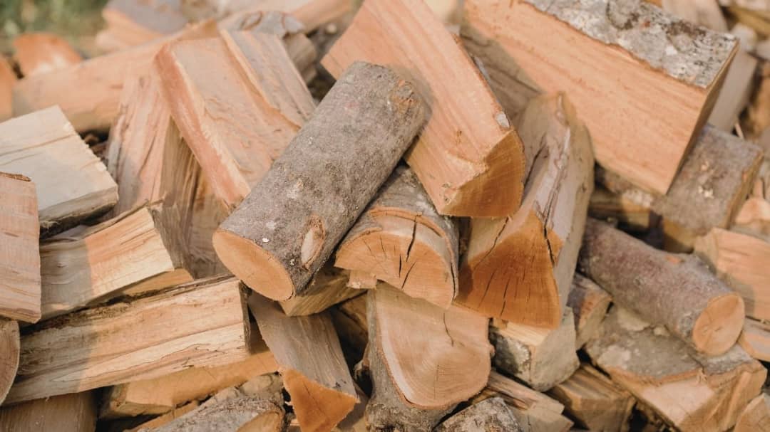 PREMIUM QUALITY FIREWOOD