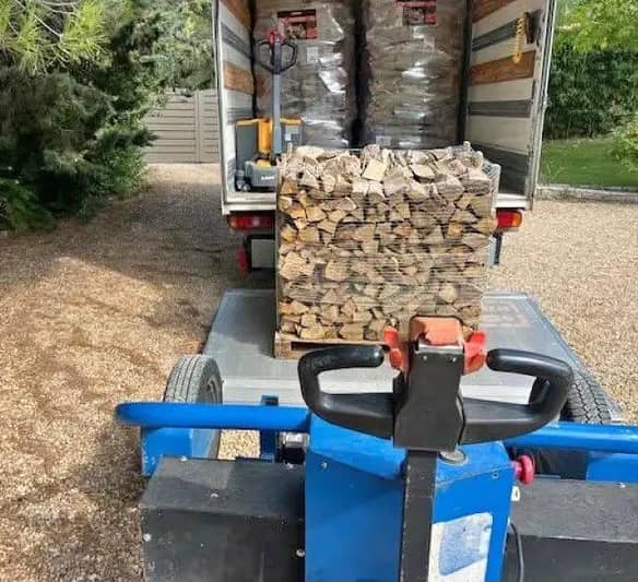 DRY, SPLIT FIREWOOD - MAPLE AND OAK